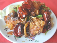 塩漬け唐辛子と豚肉青菜の炒め（辛）