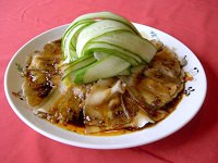 豚肉の薄切り辛味ソースがけ(辛)